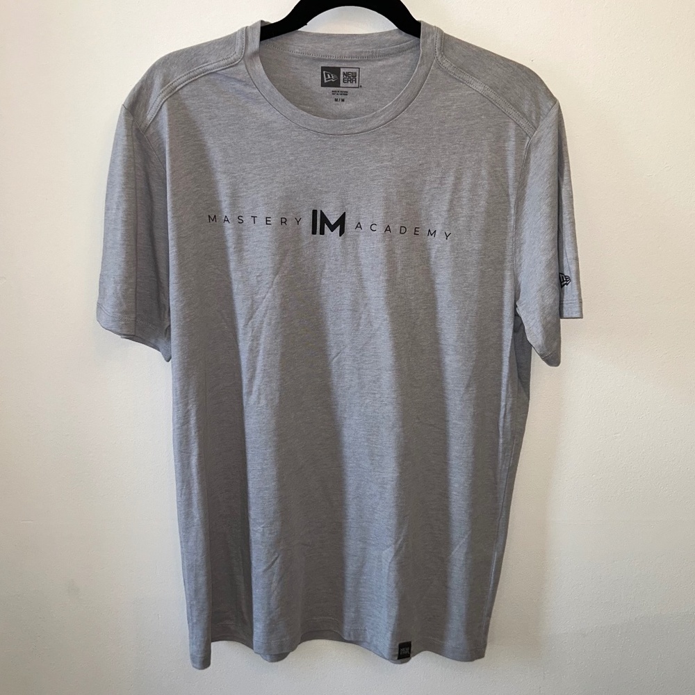 New Era Tee in like new condition